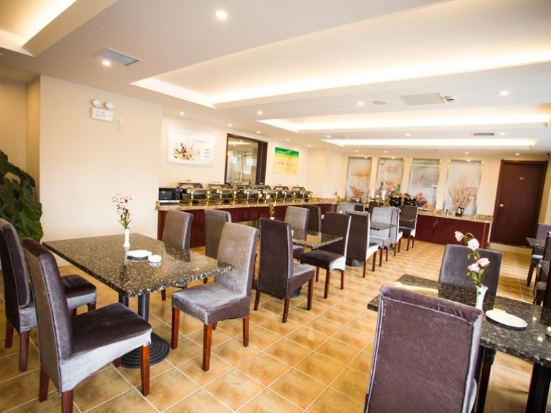 Greentree Inn Anhui Wuhu Zhongshan Road Pedestrian Street Express Hotel Екстер'єр фото