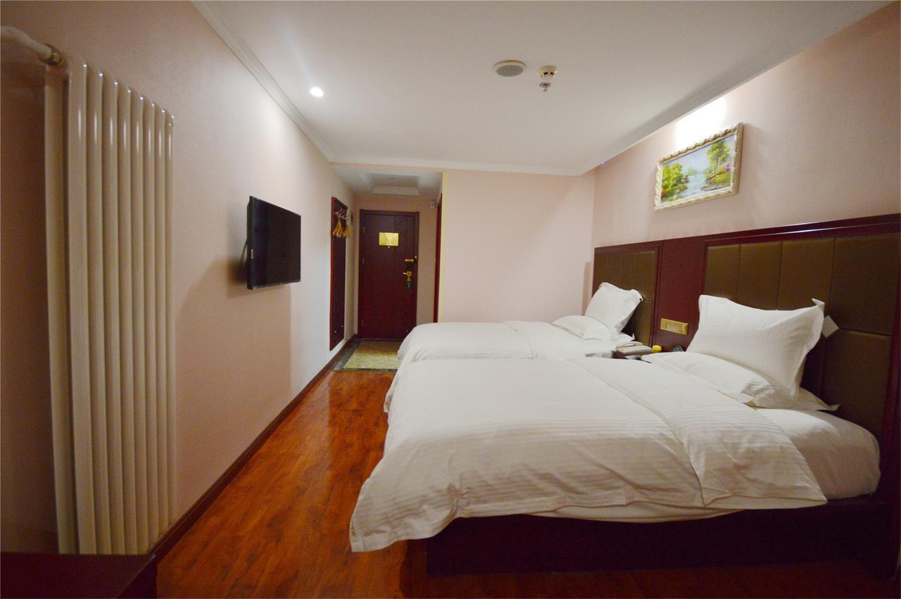 Greentree Inn Anhui Wuhu Zhongshan Road Pedestrian Street Express Hotel Екстер'єр фото